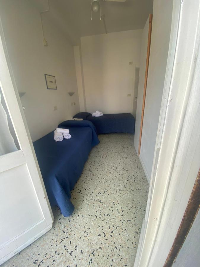 B&B Hotel Lucciola Каттоліка Екстер'єр фото