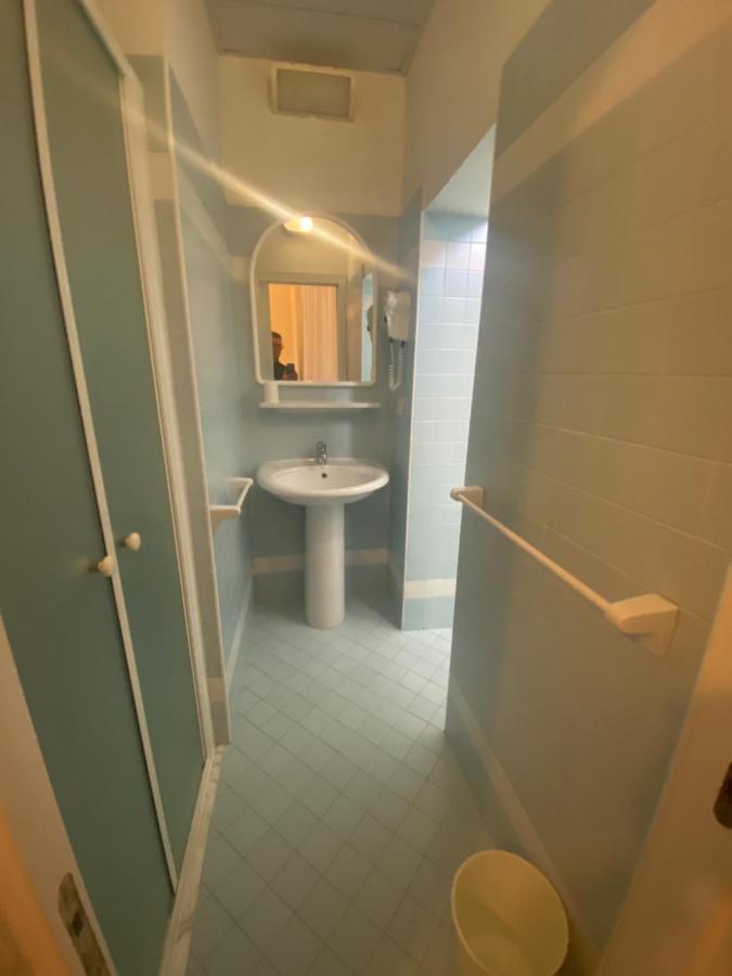 B&B Hotel Lucciola Каттоліка Екстер'єр фото