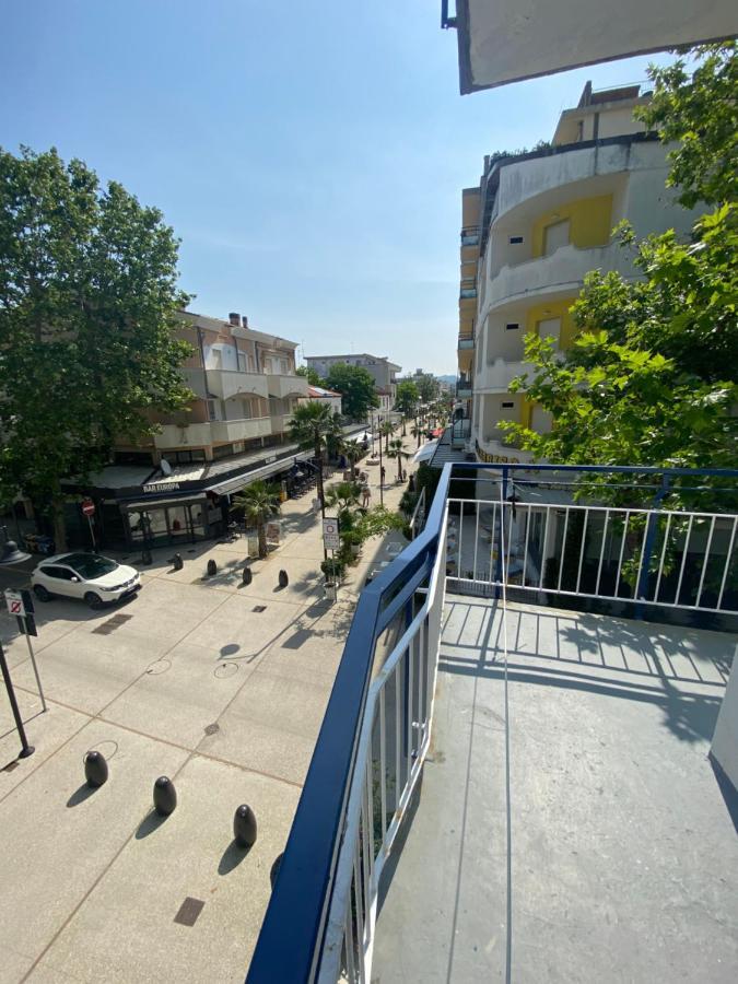 B&B Hotel Lucciola Каттоліка Екстер'єр фото