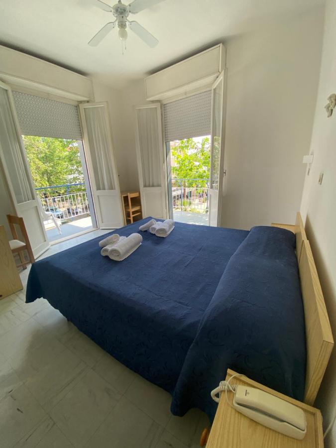 B&B Hotel Lucciola Каттоліка Екстер'єр фото